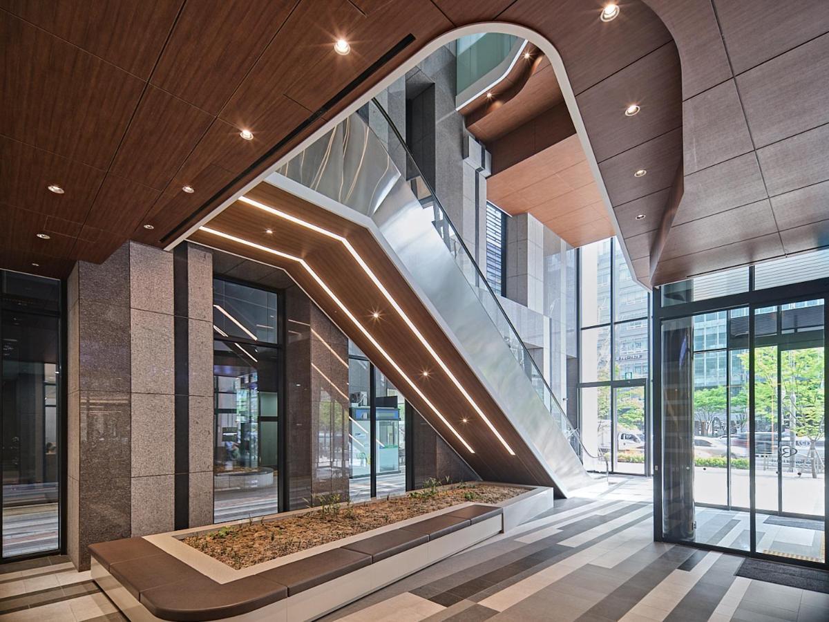 Roynet Hotel Seoul Mapo Экстерьер фото